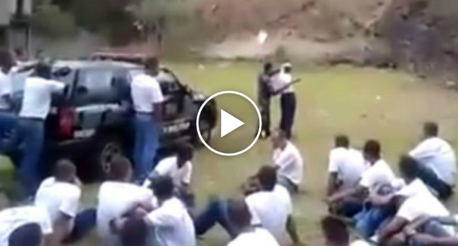 A Mais Louca Academia Militar Que Já Viu!!! A Mais Louca Academia Militar Que Já Viu!!!