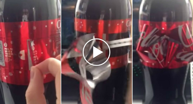 Veja Como o Rótulo Da Garrafa Coca-Cola Se Transforma Num Laço De Natal