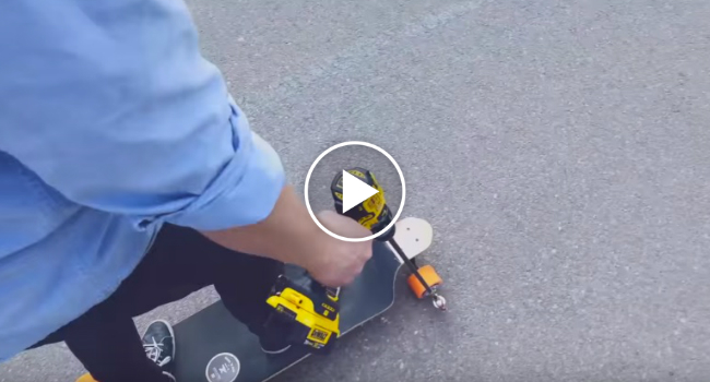 Homem Cria o Seu Próprio Skate Motorizado Com o Uso De Um Berbequim