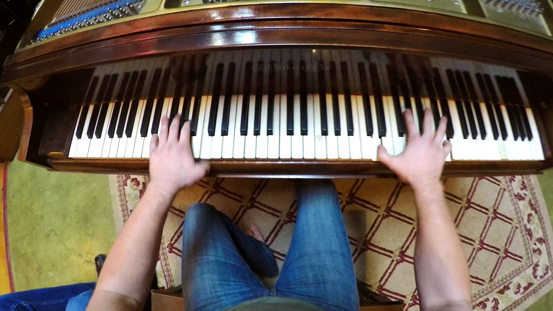 VIDEO: Desafiaram Um Pianista a Colocar Uma GoPro, o Resultado é Maravilhoso