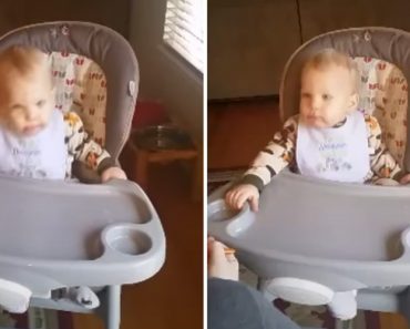 Bebé Fica Louco Sempre Que Ouve Música Dos Rage Against The Machine Bebé Fica Louco Sempre Que Ouve Música Dos Rage Against The Machine