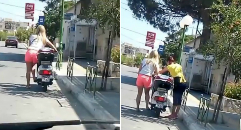 Apenas Uma Jovem Loira De Férias Em Creta a Tentar Pôr Uma Scooter a Trabalhar