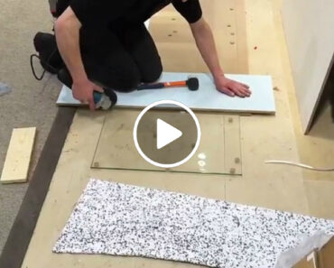 Aprendiz Mostra a Sua Técnica Infalível Para Cortar Painel De Vidro Aprendiz Mostra a Sua Técnica Infalível Para Cortar Painel De Vidro