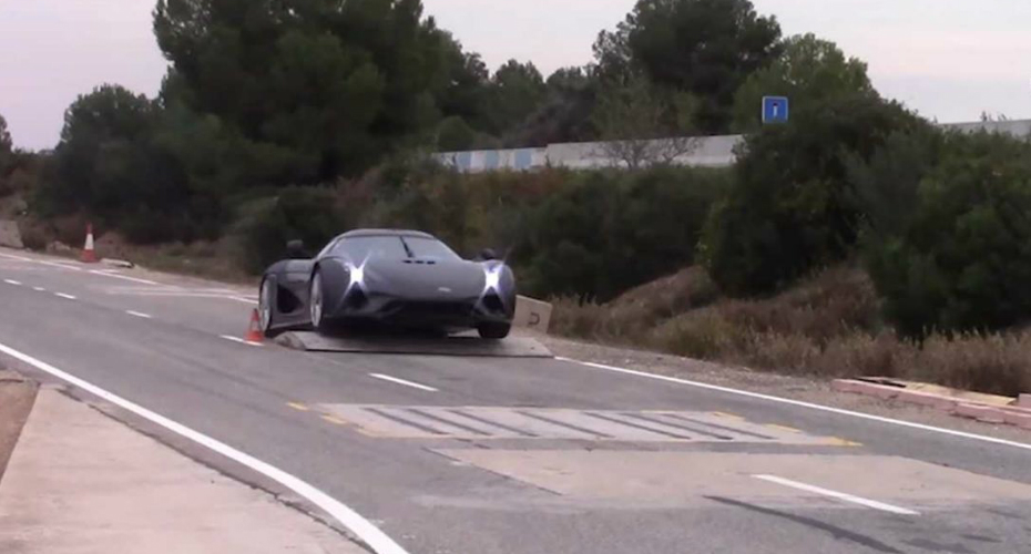 Koenigsegg Constrói Regera De 2 Milhões De Euros… Só Para Destruir! Koenigsegg Constrói Regera De 2 Milhões De Euros… Só Para Destruir!
