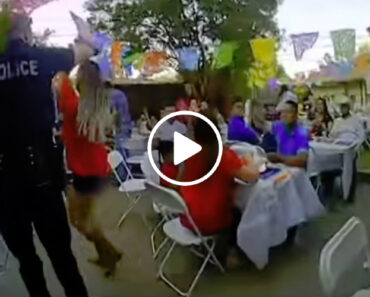 Polícias São Chamados Por Causa De Vizinho Incomodado Com Festa e Saem De Lá a Dançar Polícias São Chamados Por Causa De Vizinho Incomodado Com Festa e Saem De Lá a Dançar