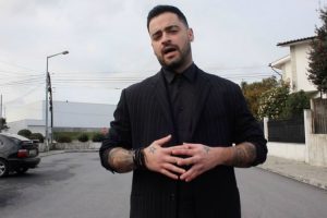 Depois De Pesadelo Na Cozinha, Chega-nos o Pesadelo Dos Dealers Apresentado Por Ljubomir Cocainosic