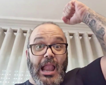 VIDEO: Após o 7º Teste Fernando Rocha Anuncia Que Venceu a Covid-19 VIDEO: Após o 7º Teste Fernando Rocha Anuncia Que Venceu a Covid-19