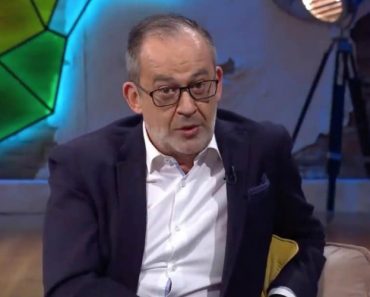 VIDEO: José Alberto Carvalho Lê Notícia Do “Crocodilo Do Douro” Ao Estilo Da RTP, TVI, SIC e CMTV VIDEO: José Alberto Carvalho Lê Notícia Do “Crocodilo Do Douro” Ao Estilo Da RTP, TVI, SIC e CMTV