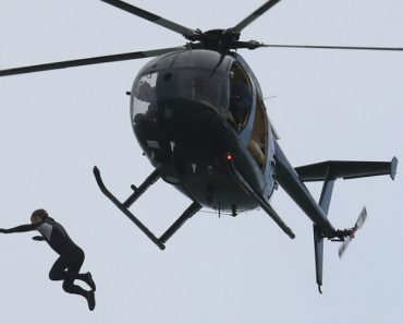 VIDEO: Ex-Paraquedista Britânico Tenta o Salto Mais Alto Do Mundo Sem Paraquedas VIDEO: Ex-Paraquedista Britânico Tenta o Salto Mais Alto Do Mundo Sem Paraquedas