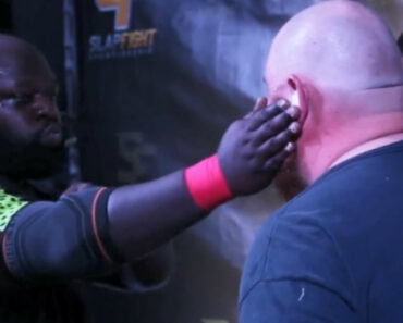 Campão Mundial De Bofetadas Derrubado Com Estrondo Em Competição Campão Mundial De Bofetadas Derrubado Com Estrondo Em Competição