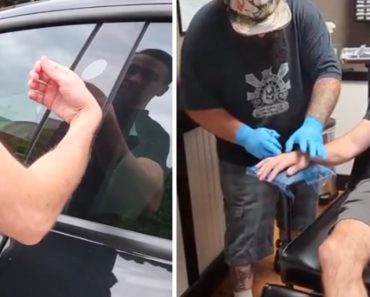 Dono De Tesla Implanta Chip e Usa a Mão Para Abrir o Carro Dono De Tesla Implanta Chip e Usa a Mão Para Abrir o Carro