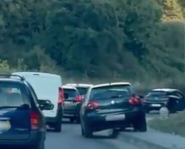 “Chico-Esperto” Inventou Atalho Para Fugir Ao Trânsito Em Braga “Chico-Esperto” Inventou Atalho Para Fugir Ao Trânsito Em Braga
