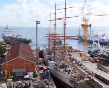 Marinha Portuguesa Celebra 87 Anos Do Navio-Escola Sagres Marinha Portuguesa Celebra 87 Anos Do Navio-Escola Sagres