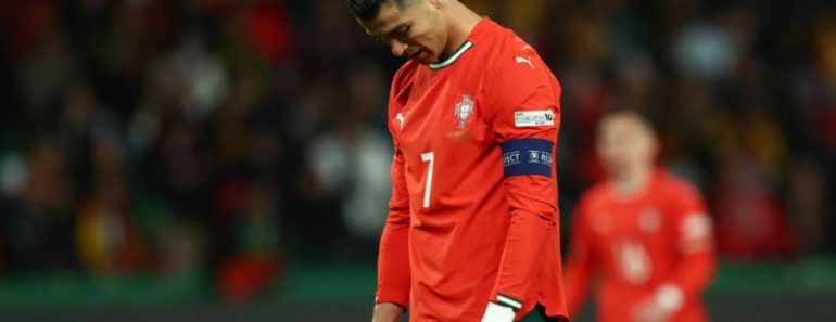 A Agonia De Cristiano Ronaldo Após Falhar Penálti No Portugal-Dinamarca A Agonia De Cristiano Ronaldo Após Falhar Penálti No Portugal-Dinamarca