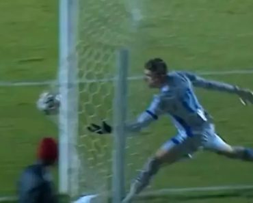 Globo Mostrou “Frango” 4.800 Vezes e Agora Vai Ter De Indemnizar Guarda-Redes Globo Mostrou “Frango” 4.800 Vezes e Agora Vai Ter De Indemnizar Guarda-Redes