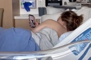 Recém-Mamã Emociona Internet Com Saudades De Cadela. “Primeiro Amor”