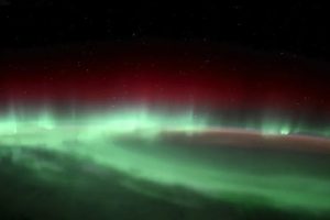 Astronauta Capta Vídeo De Aurora a “Espalhar-se” Pela Atmosfera Da Terra