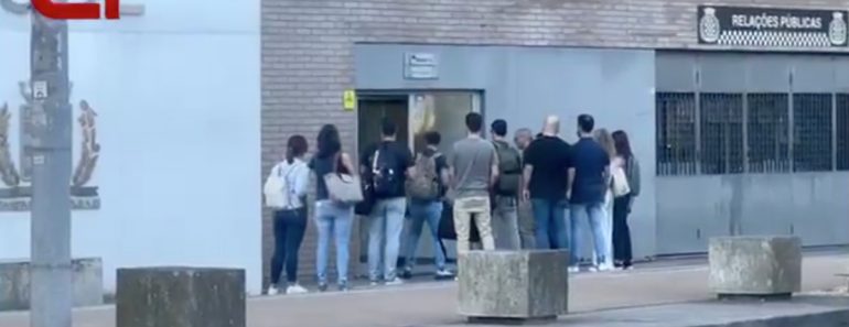 PJ Arromba Porta Do Edifício Do Boavista Por Suspeitas De Corrupção e Gestão Danosa PJ Arromba Porta Do Edifício Do Boavista Por Suspeitas De Corrupção e Gestão Danosa