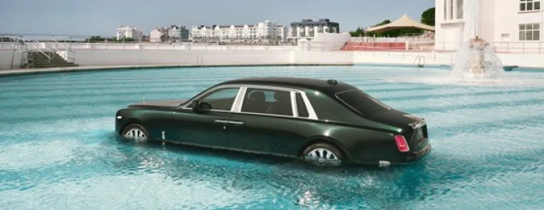 Como a Rolls-Royce Pôs Um Carro Milionário Dentro De Uma Piscina Como a Rolls-Royce Pôs Um Carro Milionário Dentro De Uma Piscina