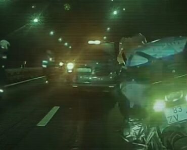 Veja o Momento Em Que a PSP Interceta Suspeitos De Furtos Em Ourivesarias Veja o Momento Em Que a PSP Interceta Suspeitos De Furtos Em Ourivesarias