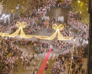 100 Músicos Fazem Flashmob De Natal Impressionante Em Paris 100 Músicos Fazem Flashmob De Natal Impressionante Em Paris