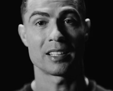 “Vim Pelo Futebol, Fiquei Por Mais”: Cristiano Ronaldo Promove Turismo Da Arábia Saudita “Vim Pelo Futebol, Fiquei Por Mais”: Cristiano Ronaldo Promove Turismo Da Arábia Saudita