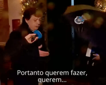 Presidente Da Câmara De Nisa Arrancou o Microfone a Jornalista Do Canal NOW Presidente Da Câmara De Nisa Arrancou o Microfone a Jornalista Do Canal NOW