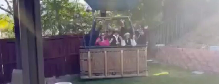 Balão De Ar Quente Aterra De Emergência e Acaba Dentro De Quintal Privado Balão De Ar Quente Aterra De Emergência e Acaba Dentro De Quintal Privado