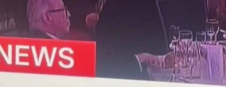 Tiroteio Em Gala De Trump? Este Convidado Permaneceu… Sentado e a Comer Tiroteio Em Gala De Trump? Este Convidado Permaneceu… Sentado e a Comer