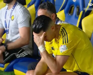 O “Frango” Que Deixou Cristiano Ronaldo De Mãos Na Cabeça O “Frango” Que Deixou Cristiano Ronaldo De Mãos Na Cabeça