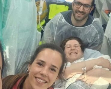 “Ambulância Foi Palco De Um Milagre”. Bebé Nasce a Caminho Do Hospital De Famalicão “Ambulância Foi Palco De Um Milagre”. Bebé Nasce a Caminho Do Hospital De Famalicão