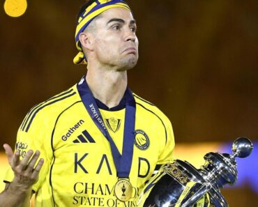 Ronaldo Celebra a Liga Saudita e é Provocado… Pela Ryanair Ronaldo Celebra a Liga Saudita e é Provocado… Pela Ryanair
