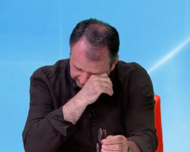 “Espero Voltar a Vê-los”: Homem Que Salvou Crianças Francesas Emociona-se Durante Entrevista “Espero Voltar a Vê-los”: Homem Que Salvou Crianças Francesas Emociona-se Durante Entrevista
