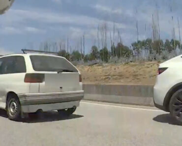 Câmeras De Automóvel Filmam Carro Em Contramão Na A25 Momentos Antes De Colisão Grave Câmeras De Automóvel Filmam Carro Em Contramão Na A25 Momentos Antes De Colisão Grave