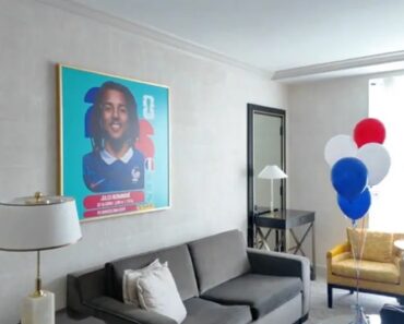 Roupões e Não Só. O Quarto De Hotel Dos Jogadores Franceses Nos EUA Roupões e Não Só. O Quarto De Hotel Dos Jogadores Franceses Nos EUA