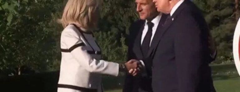 13 Segundos. O Estranho Aperto De Mão De Trump a Brigitte No G7 13 Segundos. O Estranho Aperto De Mão De Trump a Brigitte No G7