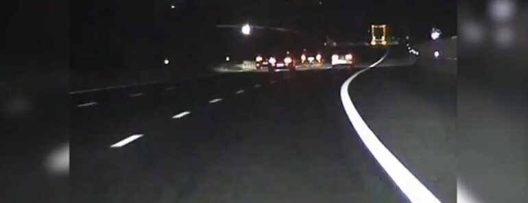 Veja a Perseguição Da GNR a Mais De 240 Km/h a Corridas Ilegais Na A12 Veja a Perseguição Da GNR a Mais De 240 Km/h a Corridas Ilegais Na A12