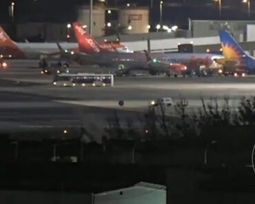 Pneu Desprende-se De Avião Da Ryanair e Percorre Pista Em Lanzarote Pneu Desprende-se De Avião Da Ryanair e Percorre Pista Em Lanzarote