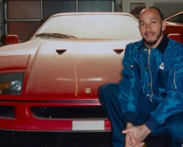 Lewis Hamilton Conseguiu o Carro Dos Seus Sonhos: “Tinha De o Trazer” Lewis Hamilton Conseguiu o Carro Dos Seus Sonhos: “Tinha De o Trazer”